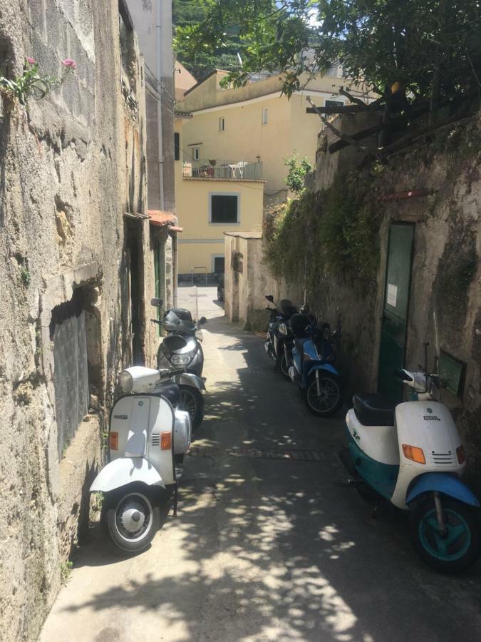 La Casetta Di Zia Cuccu Minori Kültér fotó
